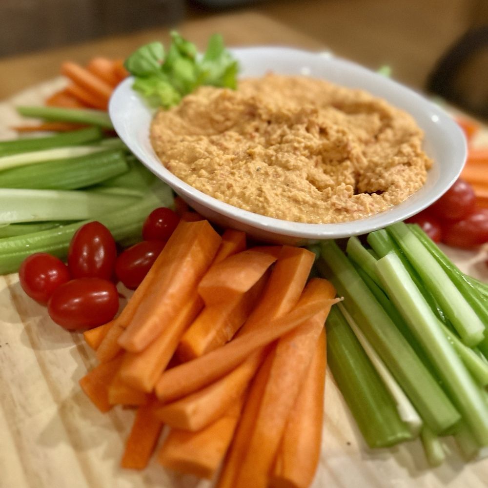 Syracuse Hops Spot - Humus platter - American Near Me - Syracuse, New York Syracuse Hops Spot - Humus platter - American Near Me - Syracuse, New York