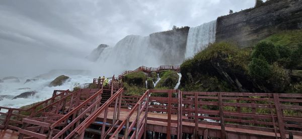 Cave of the Winds by null