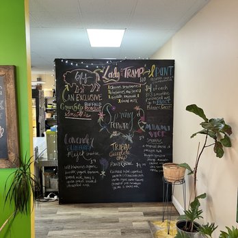Green Eats Kitchen & Juice Bar - chalkboard menu - Juice Bars & Smoothies Near Me - Orchard Park, New York Green Eats Kitchen & Juice Bar - chalkboard menu - Juice Bars & Smoothies Near Me - Orchard Park, New York