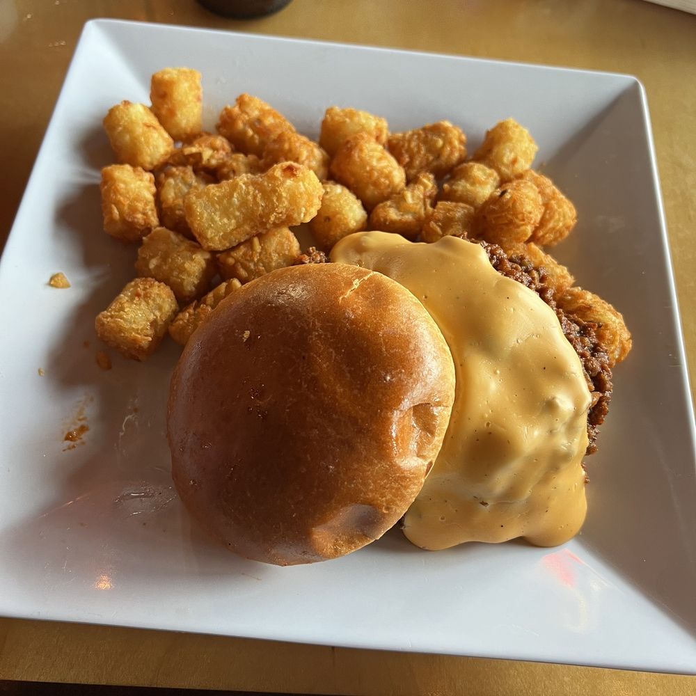 5th Ave Grill And Bar - Sloppy Joe - Pizza Near Me - Beech Grove, Indiana 5th Ave Grill And Bar - Sloppy Joe - Pizza Near Me - Beech Grove, Indiana