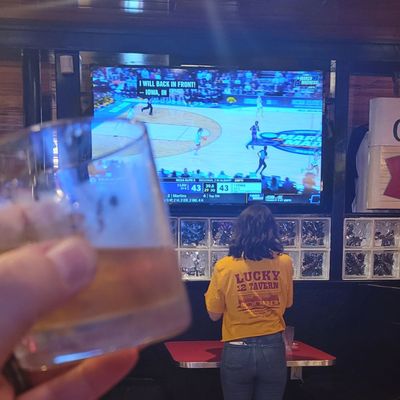 Lucky 12 Tavern by null