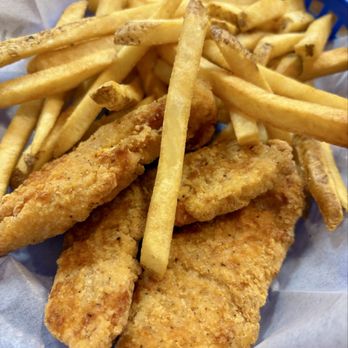 Toni's Depot - Chicken tender basket - Burgers Near Me - Marshall, Minnesota Toni's Depot - Chicken tender basket - Burgers Near Me - Marshall, Minnesota