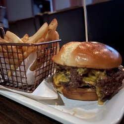 user provided CMX CinéBistro Waverly Place photo