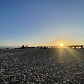 Seal Beach Pier - Parks Near Me - Seal Beach, California Seal Beach Pier - Parks Near Me - Seal Beach, California