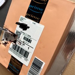 Blush Cakery - Amazon box cake