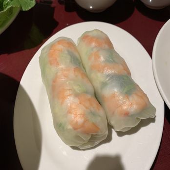 Pho Minh's - Summer rolls, comes with peanut sauce!! - Vietnamese Near Me - Linden, New Jersey