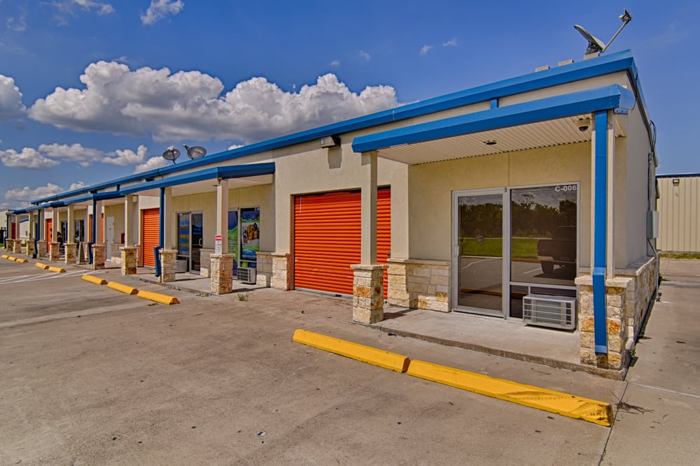 EAGLE DRIVE SELF STORAGE Updated October 2024 25 Photos 8724 Fm