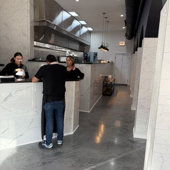 Portage Park Breakfast Place - Entrance/kitchen - Breakfast & Brunch Near Me - Chicago, Illinois Portage Park Breakfast Place - Entrance/kitchen - Breakfast & Brunch Near Me - Chicago, Illinois