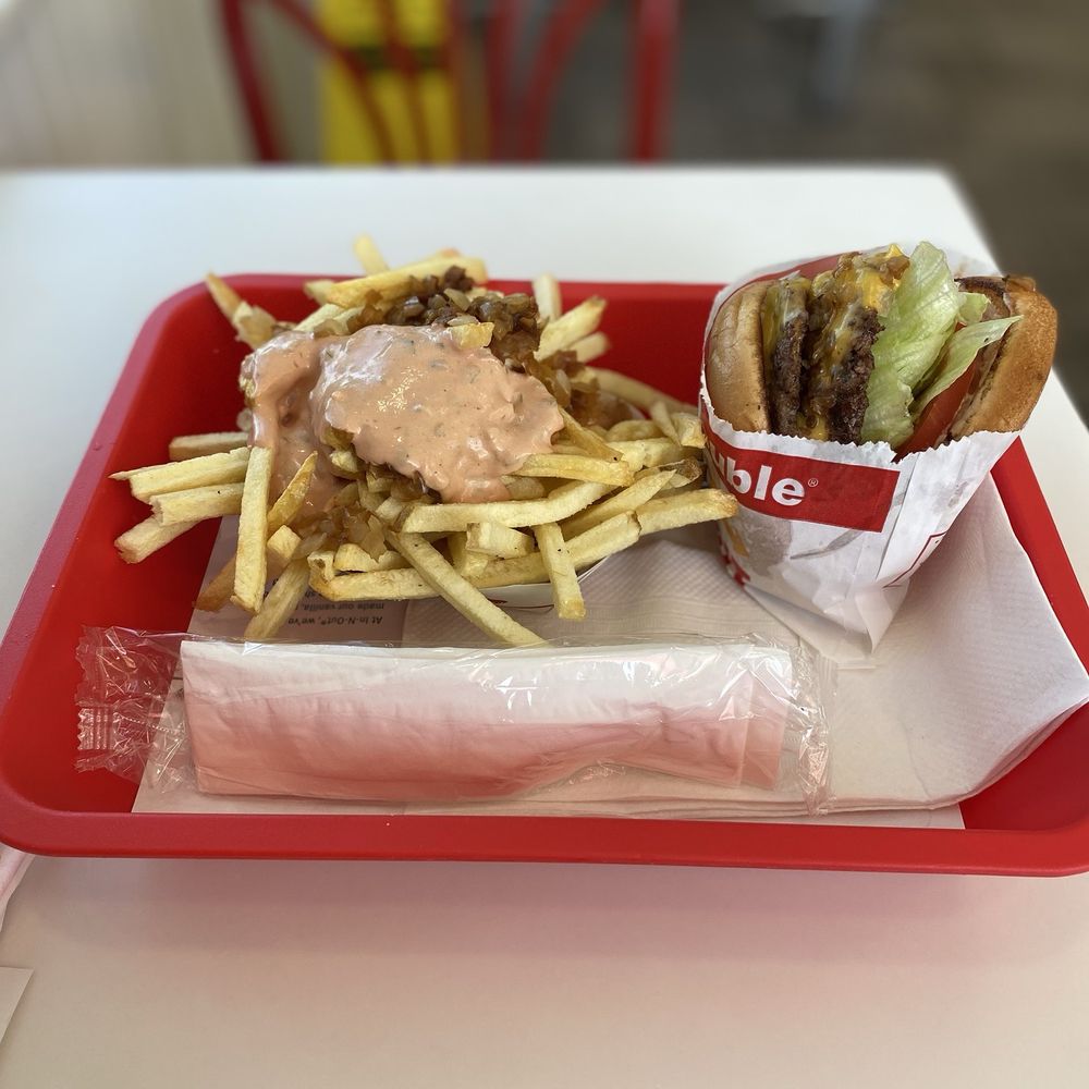In-N-Out Burger - Double Double with fries - Burgers Near Me - Oxnard, California In-N-Out Burger - Double Double with fries - Burgers Near Me - Oxnard, California