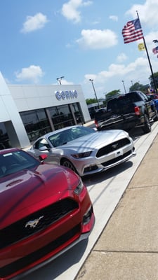 Gorno Ford 22025 Allen Rd Woodhaven Mi Auto Dealers Mapquest