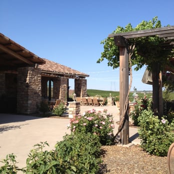 Pear Valley - Pear Valley - Wineries Near Me - Paso Robles, California Pear Valley - Pear Valley - Wineries Near Me - Paso Robles, California