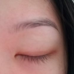 Eyebrow threading