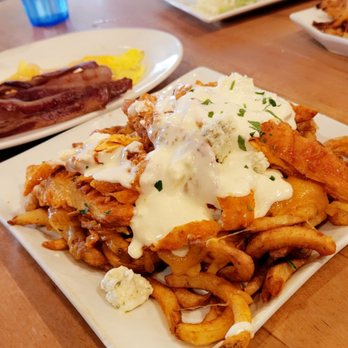 Brownstone Pancake Factory - Buffalo Chicken Fries - Breakfast & Brunch Near Me - Edgewater, New Jersey