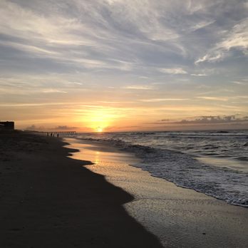 Hotel Atlantic Beach - Sunrise Atlantic Beach October 8, 2017 - Hotels Near Me - Pine Knoll Shores, North Carolina