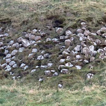 Giant's Causeway - These are columns that didn't get unearthed by the glaciers - Landmarks & Historical Buildings Near Me - Bushmills, MYL