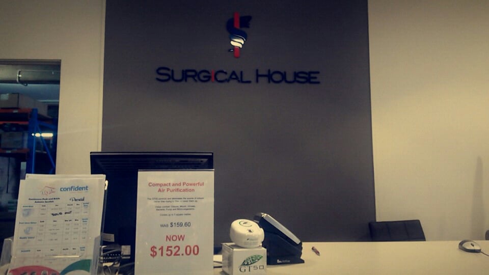 SURGICAL HOUSE Updated September 2024 46 King Edward Rd, Osborne