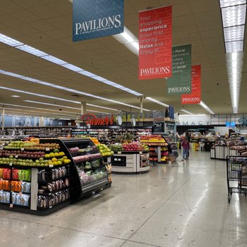 Pavilions - the inside of a grocery store - Grocery Near Me - Burbank, California