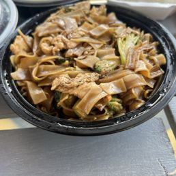 Pad See Ewe