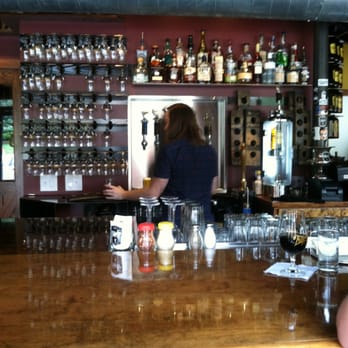 Trophy Brewing - busy bar - Bars Near Me - Raleigh, North Carolina Trophy Brewing - busy bar - Bars Near Me - Raleigh, North Carolina