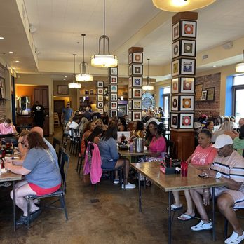 Five Sisters Blues Cafe - Live Jazz on Sundays - Southern Near Me - Pensacola, Florida