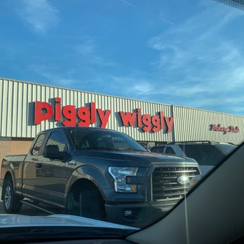 PIGGLY WIGGLY 72 - Updated December 2025 - 123 Earle St S, Wagener