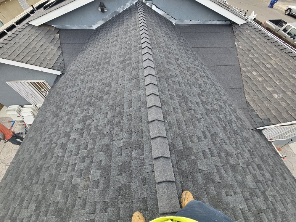 Slide of The Valle Roofing