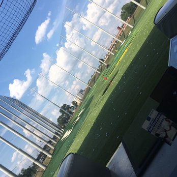 Topgolf - Hanging out with friends - New American Near Me - Oxon Hill, Maryland