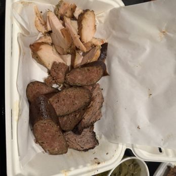 Dickey's Barbecue Pit - The chicken was cold and had no flavor, the sausage was old/stale and the brisket was barely included in the 3 meat platter. - Barbeque Near Me - Sacramento, California Dickey's Barbecue Pit - The chicken was cold and had no flavor, the sausage was old/stale and the brisket was barely included in the 3 meat platter. - Barbeque Near Me - Sacramento, California