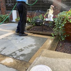 All Souls Unitarian Church - 07/04/22 His leaking hose got me wet and a bird was pecking on my toe!