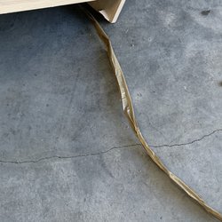West Coast Movers - Damaged desk