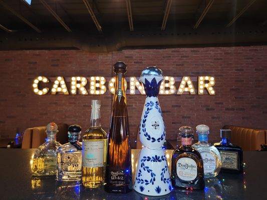 Carbon Bar and Grill by null