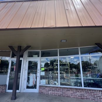 Mary’s Store - Thrift Stores Near Me - Davie, Florida