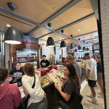 La Panadería Bakery Café - The front of the line, cashier - Breakfast & Brunch Near Me - San Antonio, Texas La Panadería Bakery Café - The front of the line, cashier - Breakfast & Brunch Near Me - San Antonio, Texas