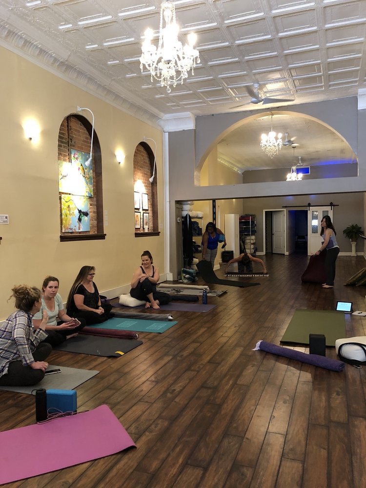 INDIANA YOGA STUDIO Updated August 2024 10 Photos 116 N Lebanon