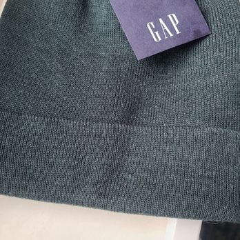 Gap Factory - Packer colored beanie The Gap Monday December 20 2021 - Men's Clothing Near Me - Bluffton, South Carolina Gap Factory - Packer colored beanie The Gap Monday December 20 2021 - Men's Clothing Near Me - Bluffton, South Carolina