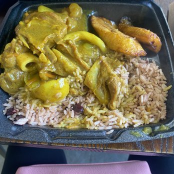 Gud Food Kitchen - Curry Goat - Caribbean Near Me - Houston, Texas Gud Food Kitchen - Curry Goat - Caribbean Near Me - Houston, Texas