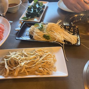 Jin Fu Hot Pot - Tofu noodles and Shanghai noodles! A wonderful combo - Hot Pot Near Me - New Haven, Connecticut