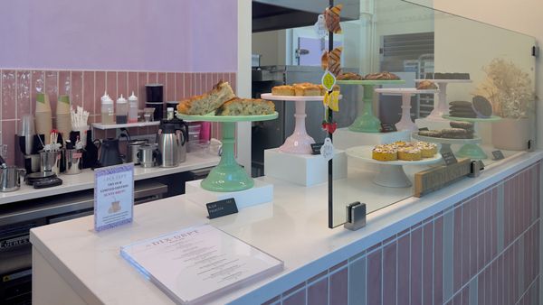 Le Dix-Sept Pâtisserie by null Le Dix-Sept Pâtisserie by null