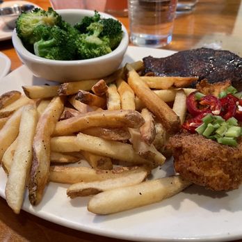 Outback Steakhouse - NEW Sirloin* & Bloomin' Chicken - Steakhouses Near Me - Henderson, Nevada