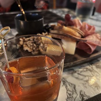 Castlehill - Charcuterie board and Old Fashioned - New American Near Me - Edinburg, Texas Castlehill - Charcuterie board and Old Fashioned - New American Near Me - Edinburg, Texas