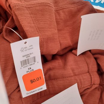 Old Navy - .01 cent! Yup.... I could not leave it and had to buy it. - Men's Clothing Near Me - Baltimore, Maryland