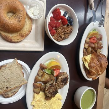 Simple Simon's Bakery & Bistro - Bagel & Cream Cheese Croissant Club Homemade Granola Chicken Apple Sausage - Bakeries Near Me - Riverside, California