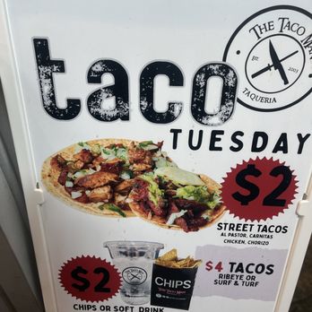 The Taco Man - The Sign that draws you in - Tacos Near Me - Glendora, California
