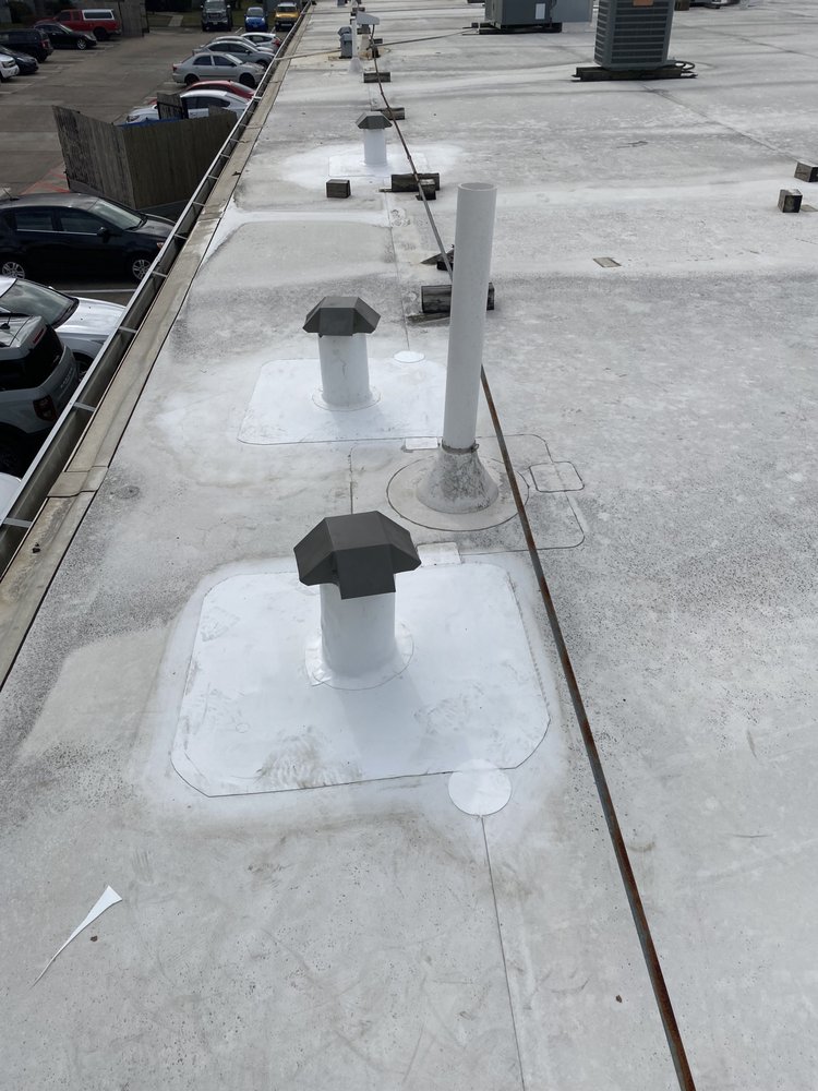 Slide of Texas Building & Roofing