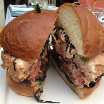26 Beach Restaurant - Spicy tuna - New American Near Me - Venice, California