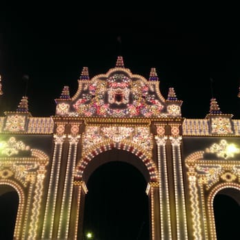 Feria de Abril - Festivals Near Me - Seville, SE