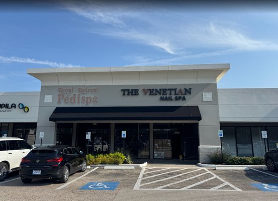 The Venetian Nail Spa by null
