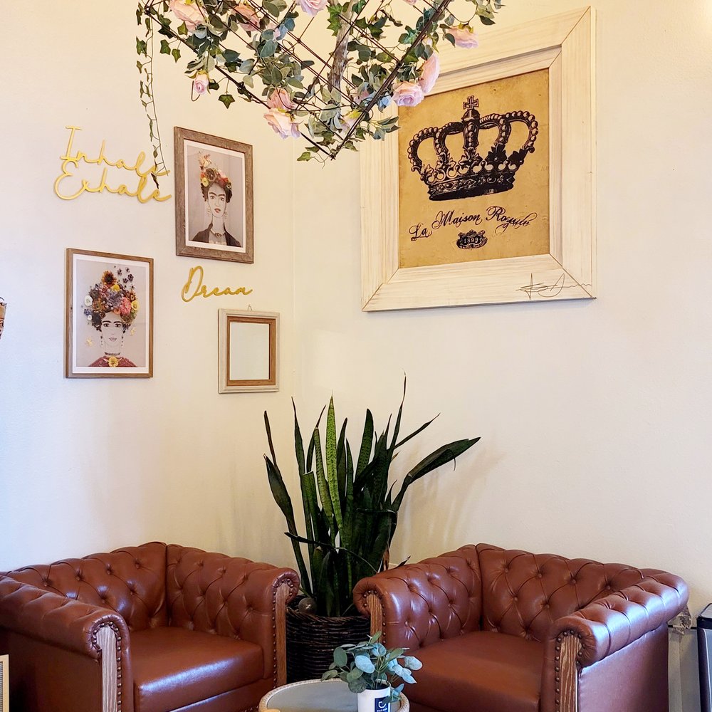 Maz Café - Aesthetic decor - Cafes Near Me - Santa Ana, California Maz Café - Aesthetic decor - Cafes Near Me - Santa Ana, California