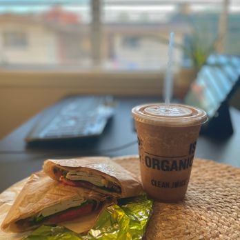 Clean Juice - The Cali Wrap & The Apple Cider One 16 oz from Clean Juice was the boost I needed to finish the work day...le sigh. - Juice Bars & Smoothies Near Me - Campbell, California