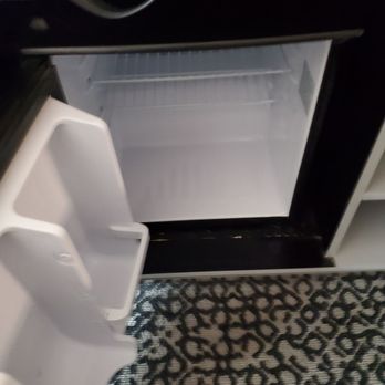 Flamingo Las Vegas - Small refrigerator - Hotels Near Me - Las Vegas, Nevada